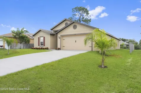 318 Hammonton Street SW Palm Bay FL 32908