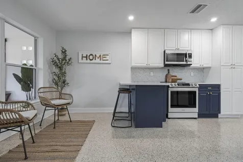 241 NE 3rd Street Satellite Beach FL 32937
