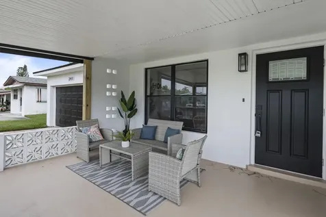 241 NE 3rd Street Satellite Beach FL 32937