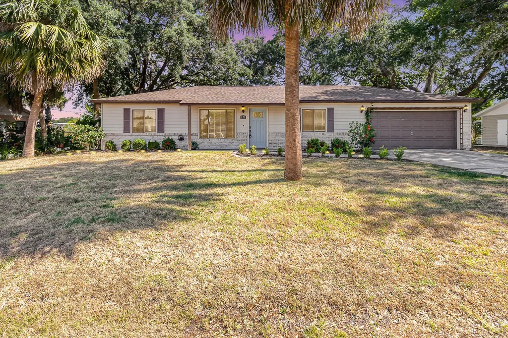 123 Americana Boulevard NW Palm Bay FL 32907