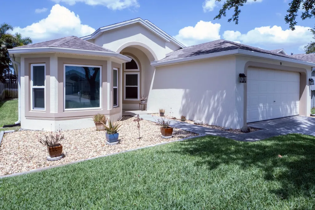 7068 Red Bay Court Melbourne FL 32940