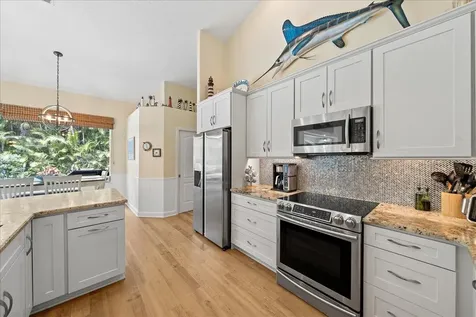 142 Cambridge Court Indialantic FL 32903