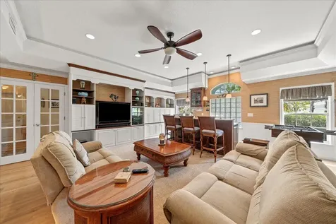 142 Cambridge Court Indialantic FL 32903