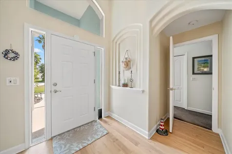142 Cambridge Court Indialantic FL 32903