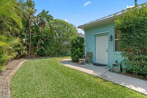 142 Cambridge Court Indialantic FL 32903
