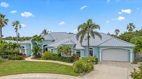 142 Cambridge Court Indialantic FL 32903