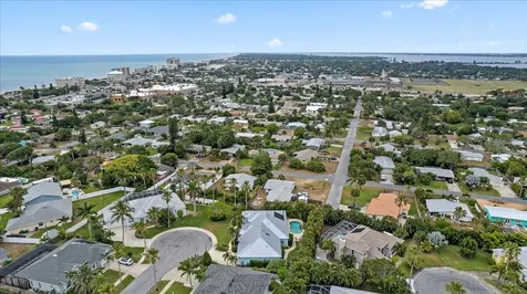 142 Cambridge Court Indialantic FL 32903