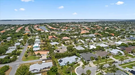 142 Cambridge Court Indialantic FL 32903