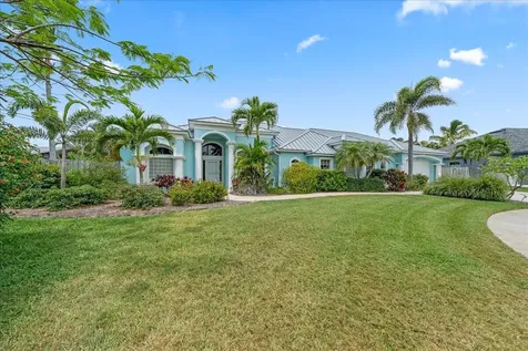 142 Cambridge Court Indialantic FL 32903
