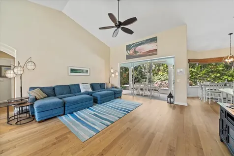 142 Cambridge Court Indialantic FL 32903