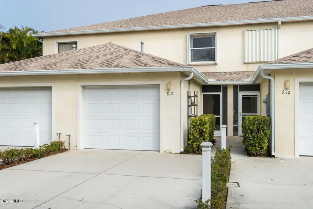 810 Mimosa Place Indian Harbour Beach FL 32937