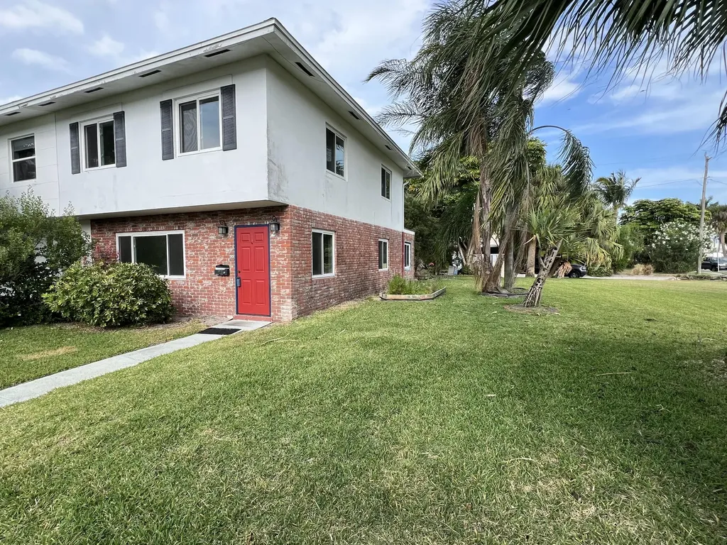 44 Adams Court Satellite Beach FL 32937