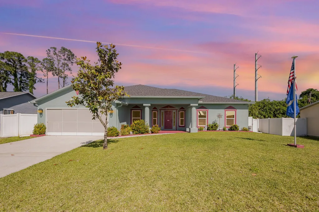 1313 Glencove Avenue NW Palm Bay FL 32907