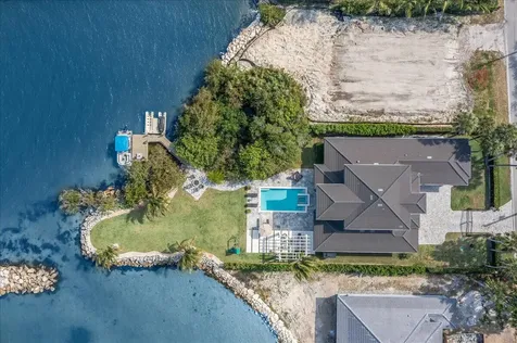 1350 S Banana River Drive Merritt Island FL 32952