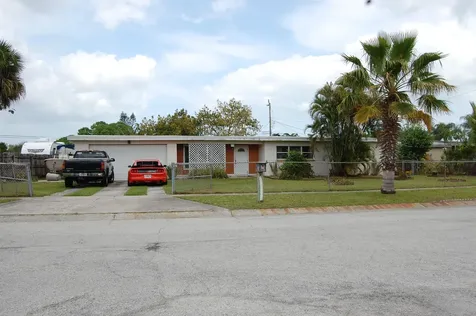 973 Wilson Street Melbourne FL 32935