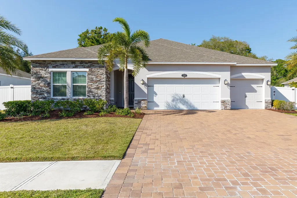 226 Norwich Street Merritt Island FL 32953