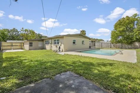 2472 Victor Road Cocoa FL 32926