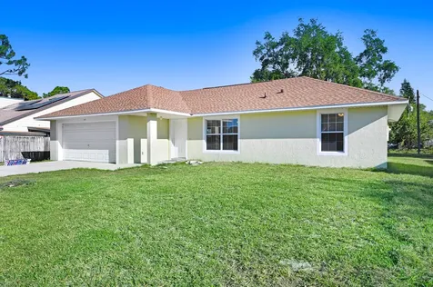 449 Brookedge Street NE Palm Bay FL 32907