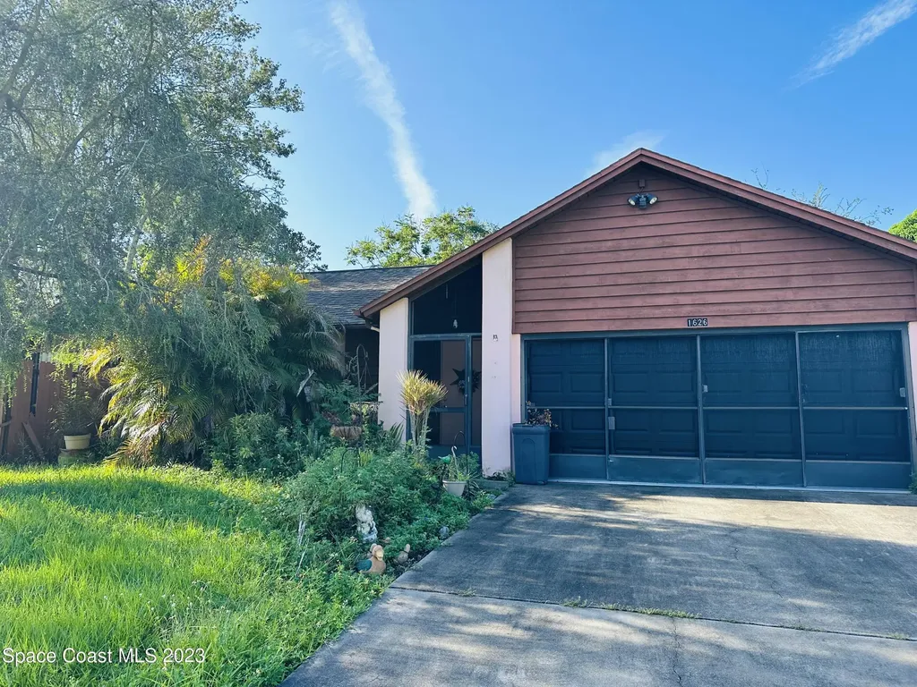 1626 Hays Street NW Palm Bay FL 32907