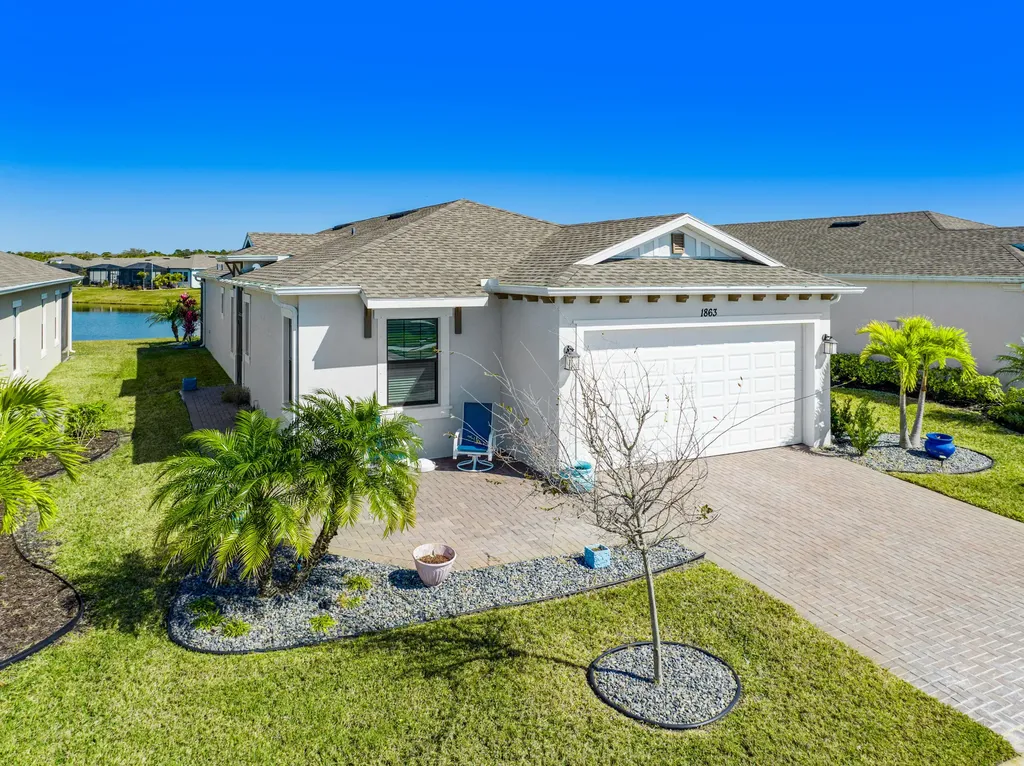 1863 Great Belt Circle Melbourne FL 32940