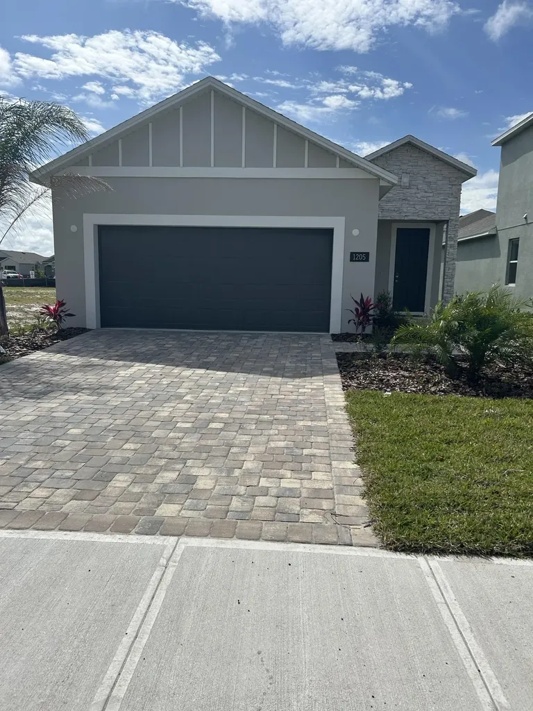 1205 Canfield Circle SE Palm Bay FL 32909
