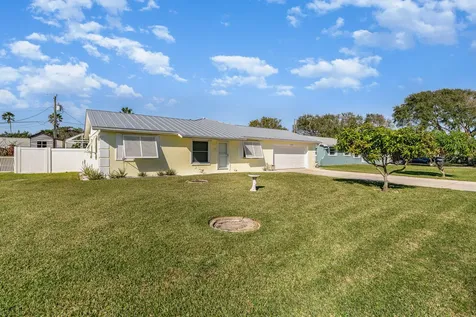 2035 Sea Avenue Indialantic FL 32903