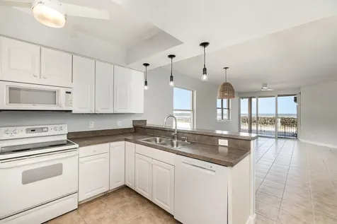 50 11th Avenue Indialantic FL 32903