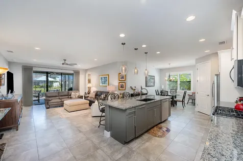 7487 Bluemink Lane Melbourne FL 32940