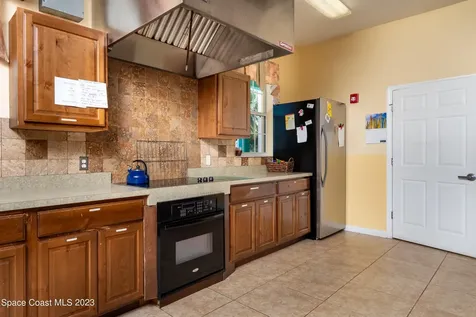422 Martin Road SE Palm Bay FL 32909