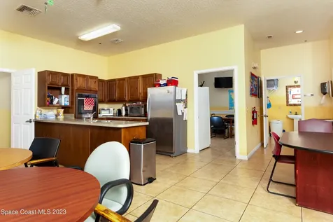 422 Martin Road SE Palm Bay FL 32909