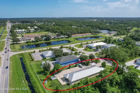 422 Martin Road SE Palm Bay FL 32909