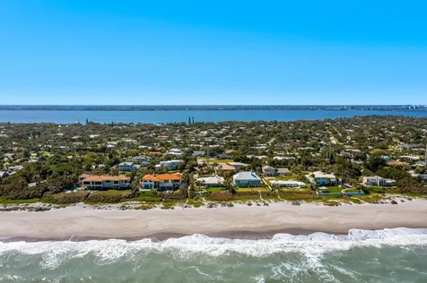 325 Atlantic Street Melbourne Beach FL 32951