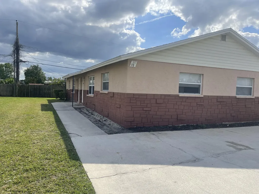 127 Lucas Road Merritt Island FL 32953