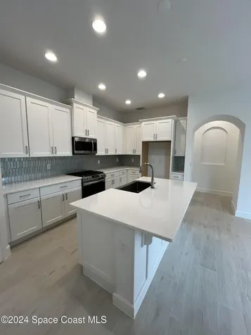 8526 Lyside Drive Melbourne FL 32940