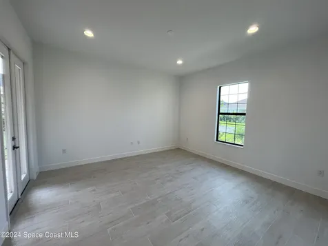 8526 Lyside Drive Melbourne FL 32940
