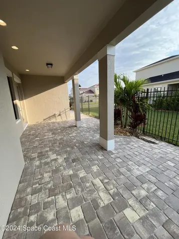 8526 Lyside Drive Melbourne FL 32940