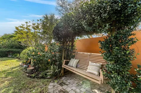 279 Montecito Drive Satellite Beach FL 32937
