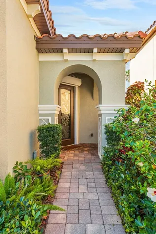279 Montecito Drive Satellite Beach FL 32937