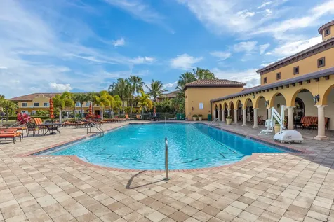 279 Montecito Drive Satellite Beach FL 32937