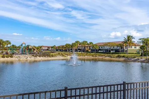 279 Montecito Drive Satellite Beach FL 32937