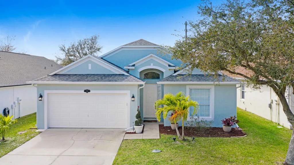 74 Sedgewood Circle Melbourne FL 32904