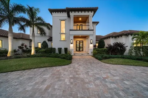 227 Lansing Island Drive Indian Harbour Beach FL 32937