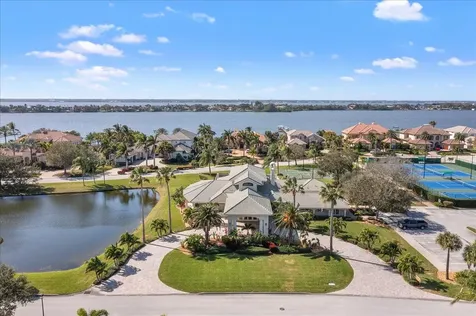 227 Lansing Island Drive Indian Harbour Beach FL 32937