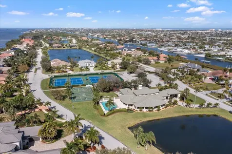 227 Lansing Island Drive Indian Harbour Beach FL 32937
