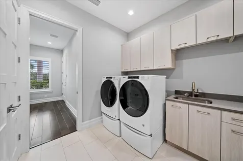 227 Lansing Island Drive Indian Harbour Beach FL 32937