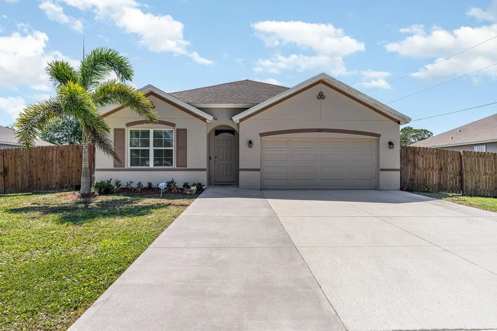 606 Almansa Street NE Palm Bay FL 32907