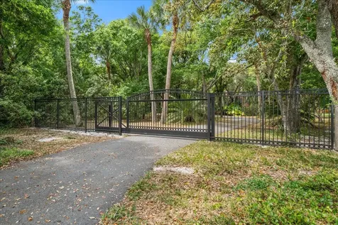 7675 S Tropical Trail Merritt Island FL 32952