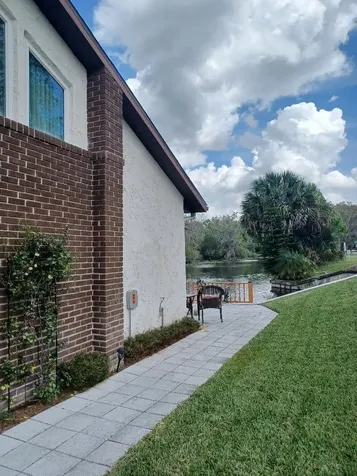 806 Palm Harbor Court Leesburg FL 34748