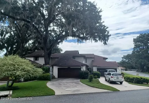 806 Palm Harbor Court Leesburg FL 34748