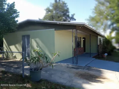 604 Clarewood Boulevard Titusville FL 32796